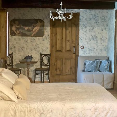 Casa Dos Noche Hotel Coiros ภายนอก รูปภาพ