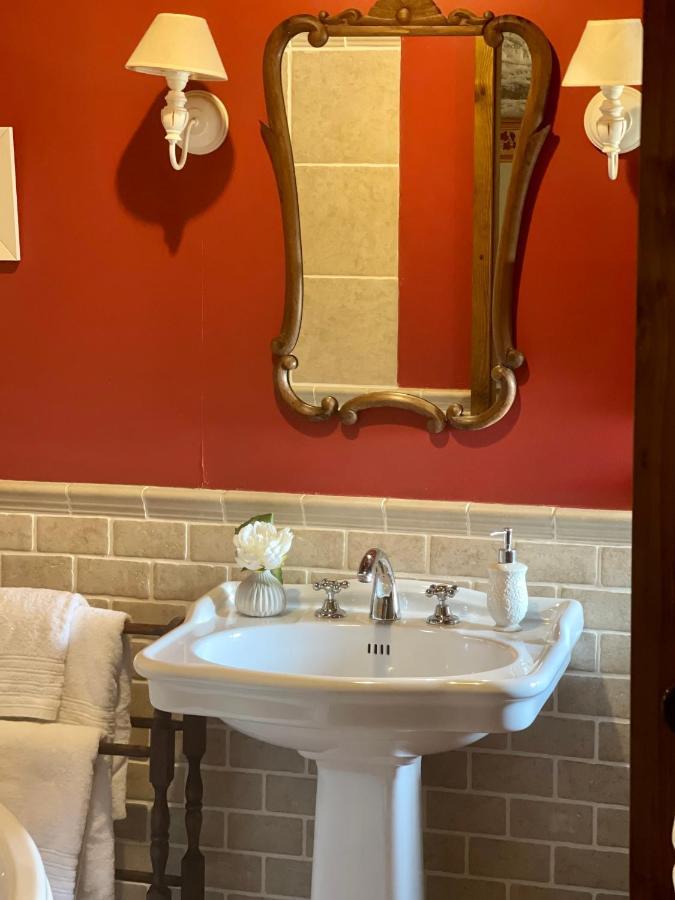 Casa Dos Noche Hotel Coiros ภายนอก รูปภาพ